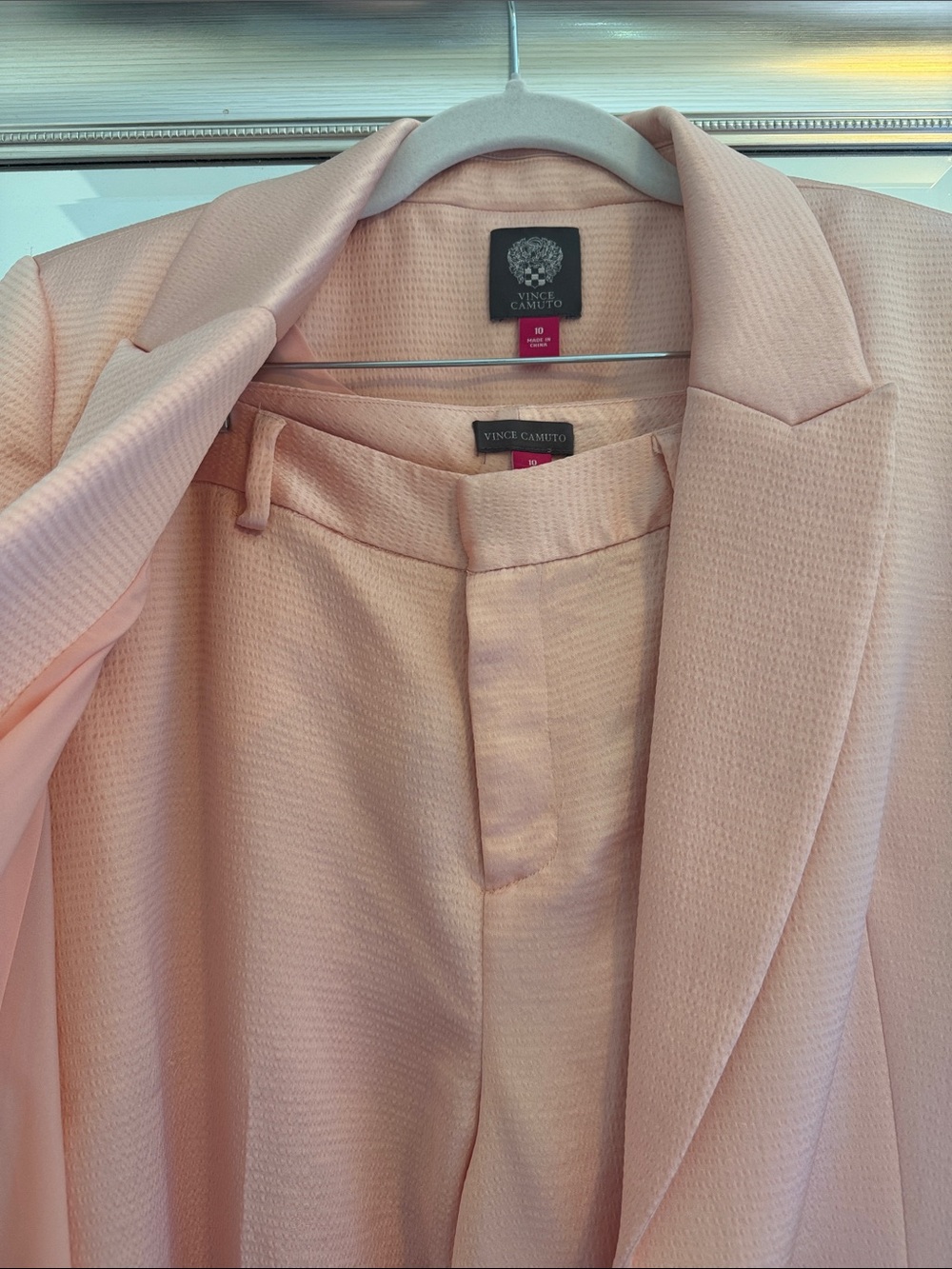 Vince Camuto Peach Blush Pantsuit Set - Picture 4 of 12